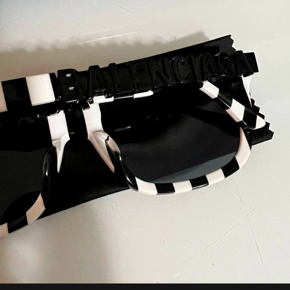 Beautiful Balenciaga Sunglasses